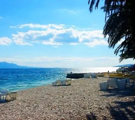 In With Seaview, Terrace, Air Condition, Wifi *